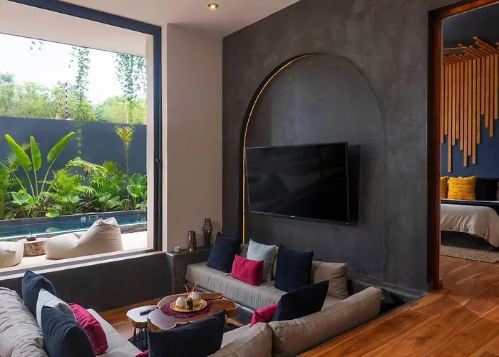 Maison Siscolino 4bdrm W/ Swimup & Rooftop Pools * Tulum