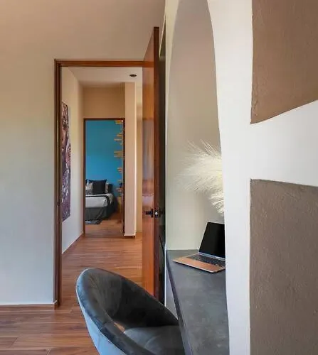 Maison Siscolino 4bdrm W/ Swimup & Rooftop Pools Villa