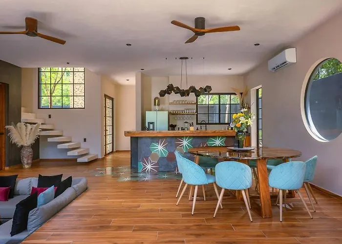 Maison Siscolino 4bdrm W/ Swimup & Rooftop Pools Tulum