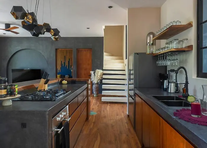 Villa Maison Siscolino 4bdrm W/ Swimup & Rooftop Pools Tulum