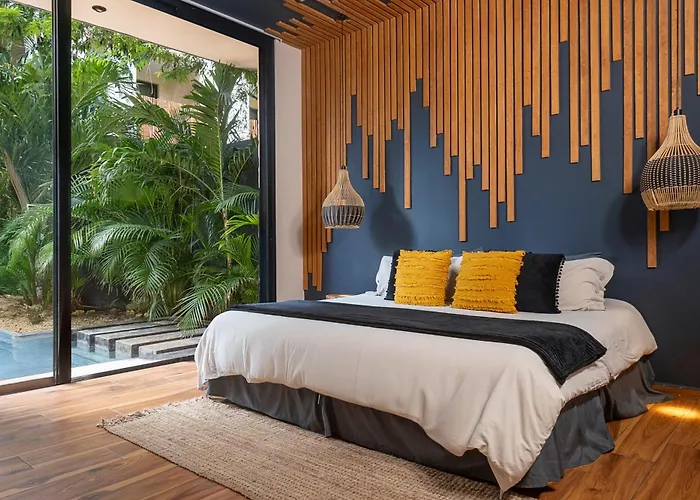 Villa Maison Siscolino 4bdrm W/ Swimup & Rooftop Pools Tulum