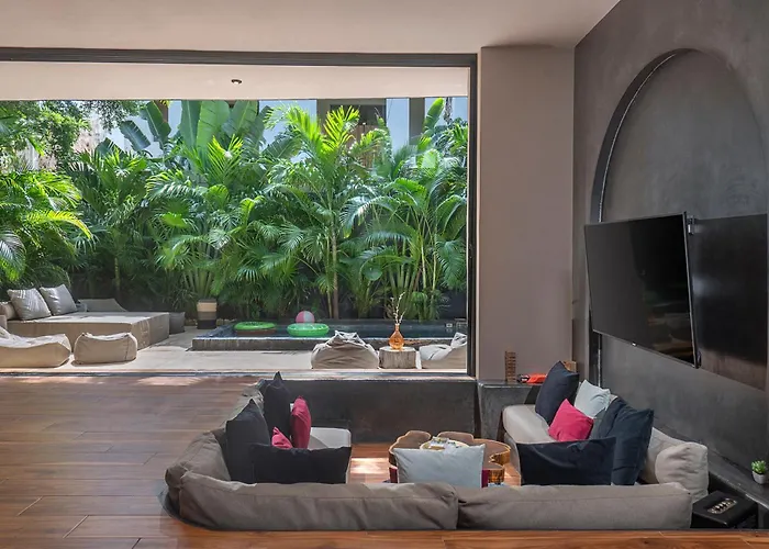 Villa Maison Siscolino 4bdrm W/ Swimup & Rooftop Pools Tulum