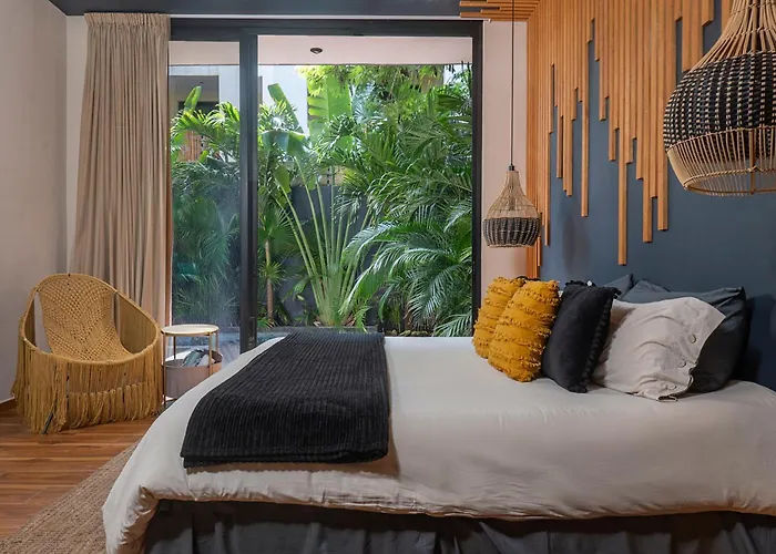 Maison Siscolino 4bdrm W/ Swimup & Rooftop Pools * Tulum