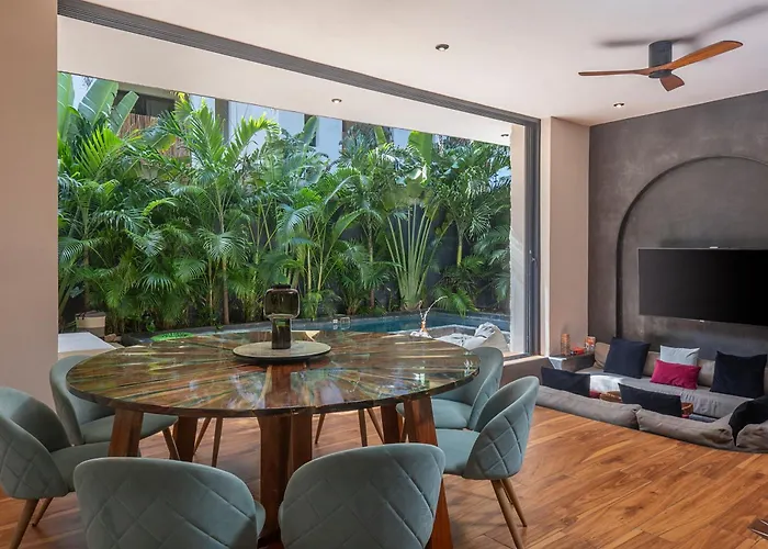 Villa Maison Siscolino 4bdrm W/ Swimup & Rooftop Pools Tulum
